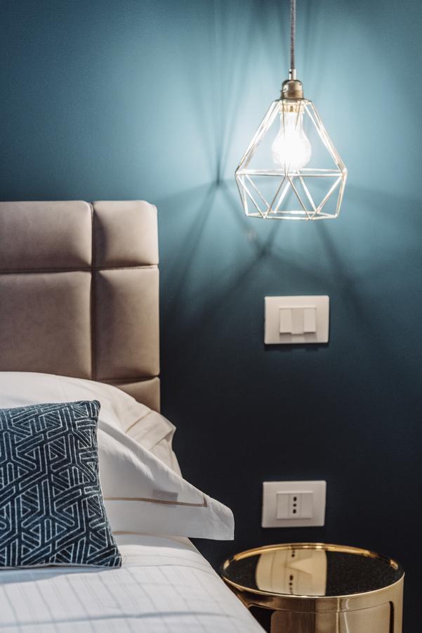 Estella Luxury Suites Торино Екстериор снимка